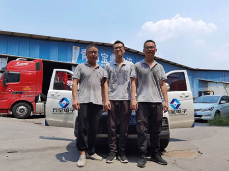 迎高溫、戰(zhàn)酷暑；揮汗如雨的安防工程施工現(xiàn)場