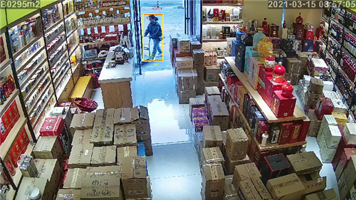 AI智能監(jiān)控：守護(hù)您的煙酒超市，安全無憂